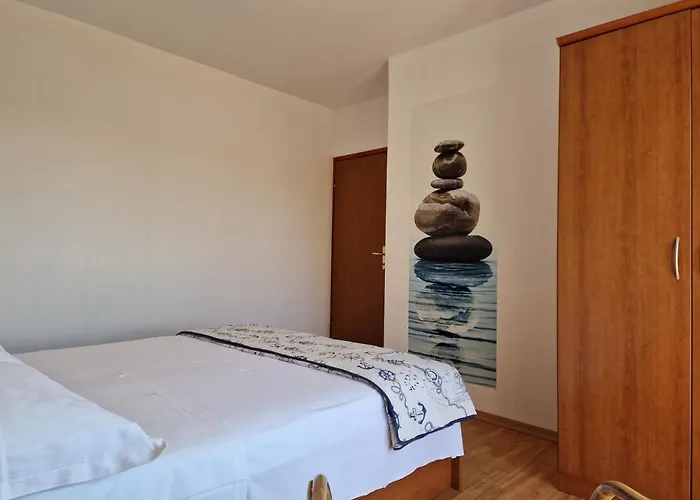 Filipovic * Biograd Na Moru