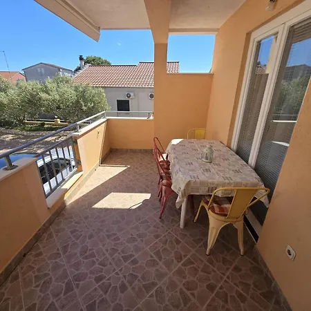 Apartmán Filipovic Biograd Na Moru